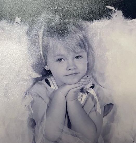 Zoe Laverne Net Worth 2022: Wiki, Biography, Age, Boyfriend, Parents, Ethnicity, Height, Lifestyle & More 23 Childhood-photo-of-Zoe-Laverne