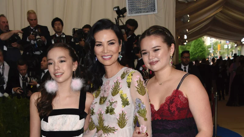 Grace Murdoch Net Worth 2022: (Rupert Murdoch’s Daughter) Wiki, Bio, Age, Parents, Family & More 14 Grace-Murdoch-Net-Worth