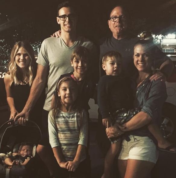 Lisa Tranel Net Worth 2022: Wiki, Biography, Age, Husband, Children, Family & Facts 33 Lisa-Tranel-with-family