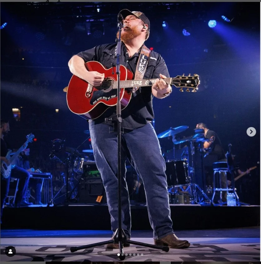 Luke Combs Net Worth 2022: Wiki, Bio, Early Life, Career, Awards & Achievements, Life Lessons, Videos 11 Luke-Combs-Bio