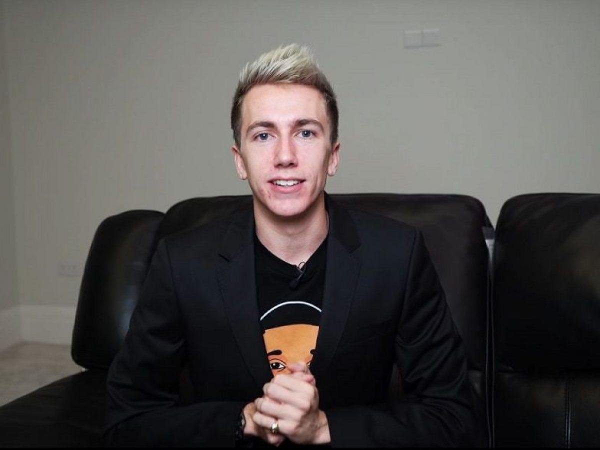 Miniminter Net Worth 2022: (Simon Minter) Wiki, Biography, Age, Height, Parents, Wife, Family