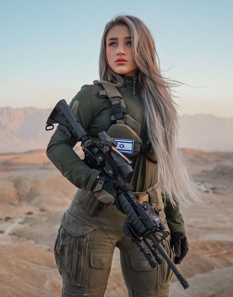 Natalia-is-a-former-IDF-Military-Police-Reservist
