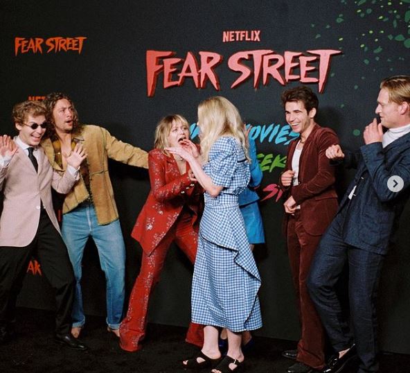 Ted-Sutherland-with-the-cast-of-Fear-Street