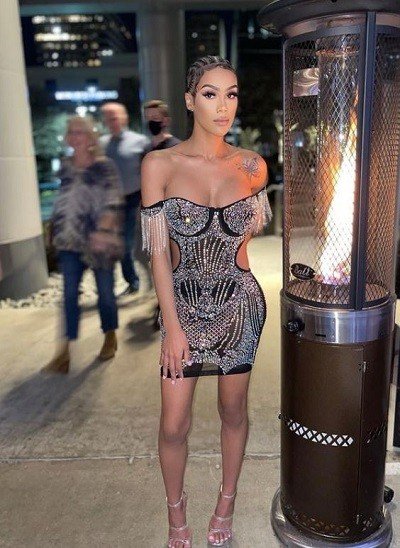 Tiara Renee Net Worth 2022: Wiki, Biography, Husband, Age, Height, Boyfriend, Kids, Family & More 22 Tiara-Renee-height-is-5-feet-6-inches