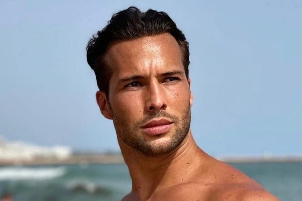 Tristan Tate Net Worth 2022: Wiki, Biography, Personal Life, Family, Appearance, Career, Before Business, Becoming Rich, Cars Collection, The Hustlers University, Social Media 21 Tristan-Tate