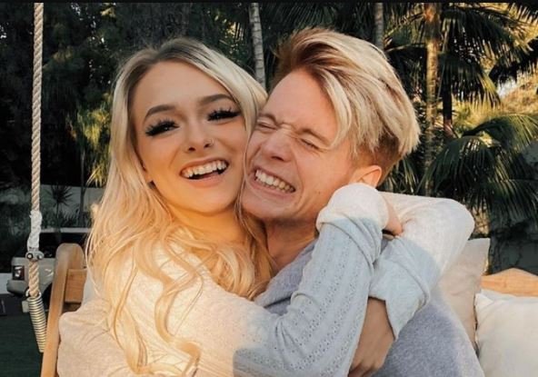 Zoe Laverne Net Worth 2022: Wiki, Biography, Age, Boyfriend, Parents, Ethnicity, Height, Lifestyle & More 32 Zoe-Laverne-and-her-ex-boyfriend-Cody-Orlove